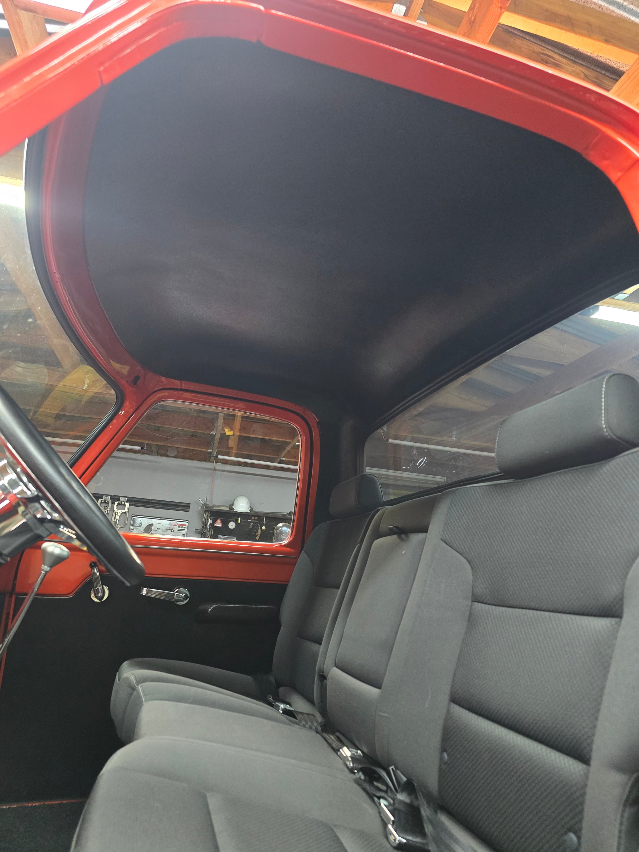 Shows intalled ABS molded headliner and quarter panels for 1953–1955 Ford F‑Series pickup